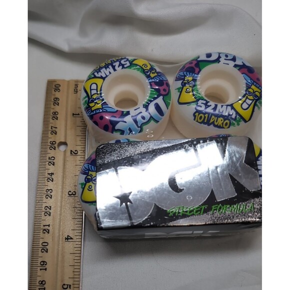 DGK Laffy Street Formula 52mm 101 Duro Skateboard Wheels As Pictured - Picture 10 of 11